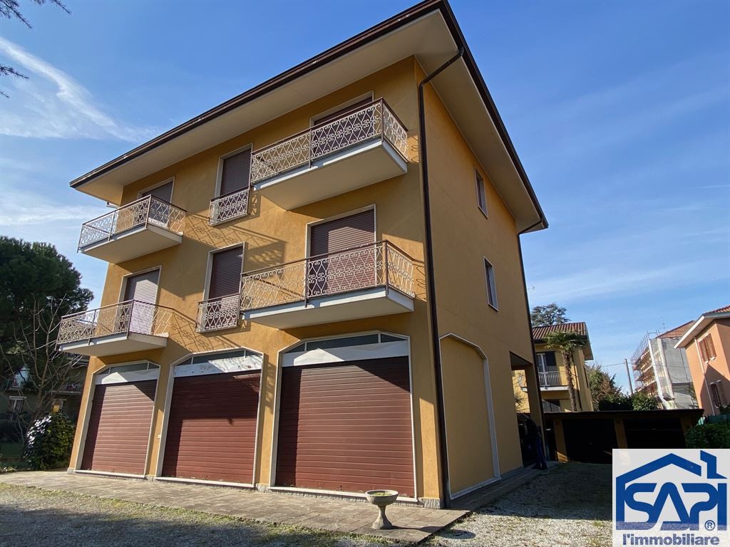 Vendita edificio residenziale plurifamiliare